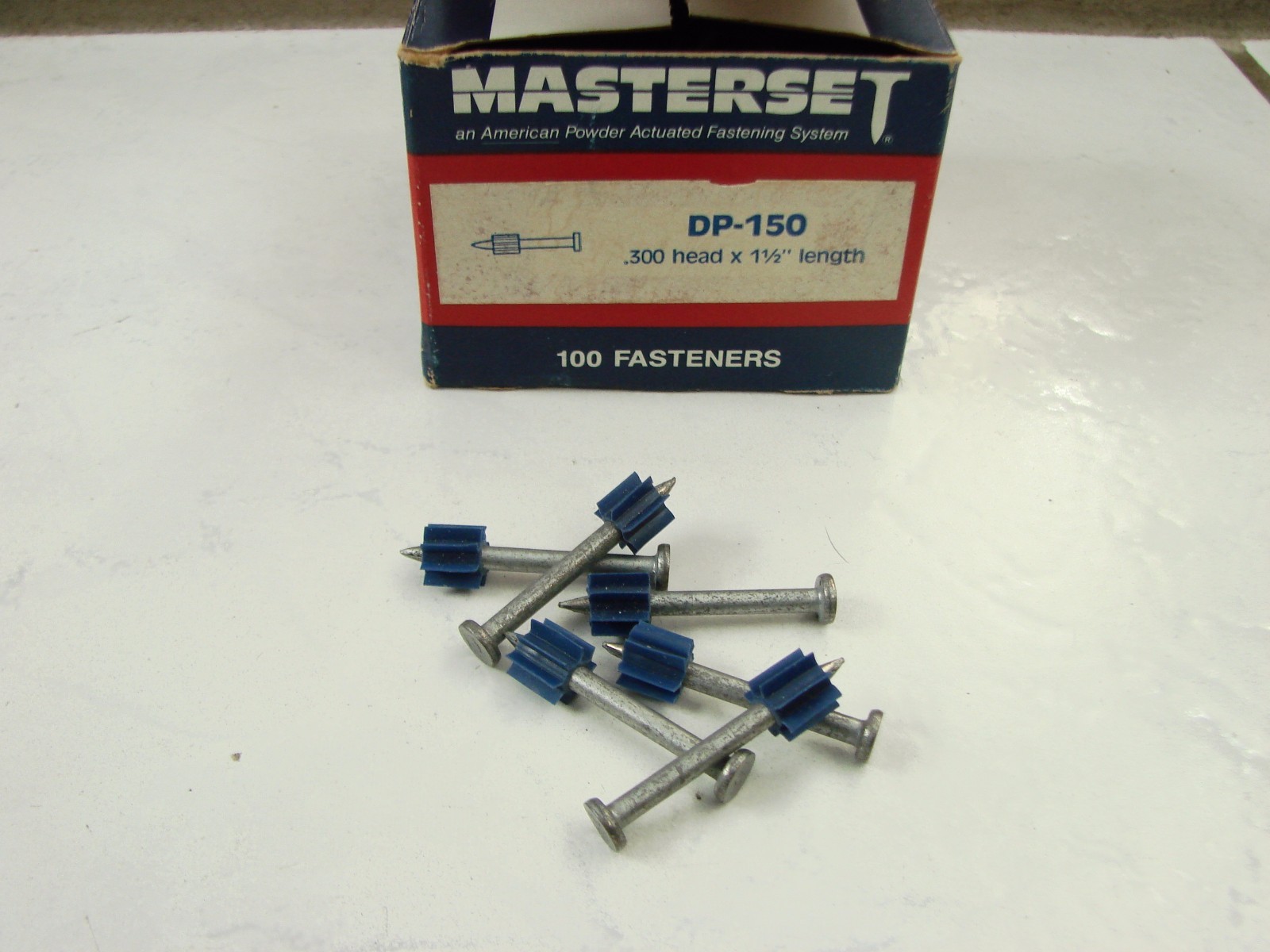 Box Of 98 Pcs Masterset DP-150 .300 Head X 1.5L» Fasteners For Concrete Masonry