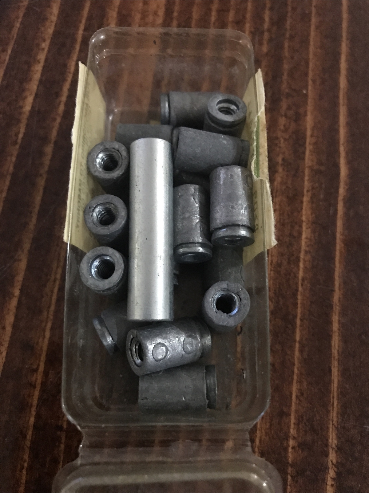 16 Vintage Sears Epansion Nuts For Masonry, 10-24, Holds 300 Pounds