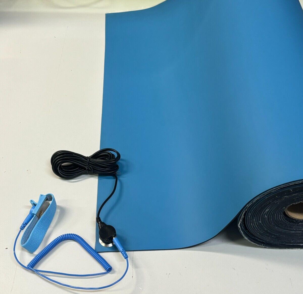 ESD Anti Static Grounding Mat with Wrist Strap & Ground Cord , 2′ Wide x 3′ Long