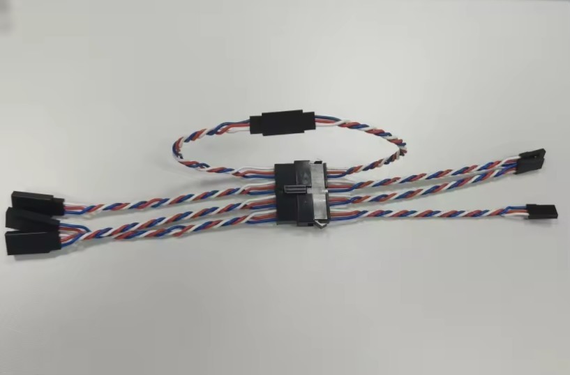 4 In 1 Multi Multiple Servo Connector One Click Locking Quick Wing Connection