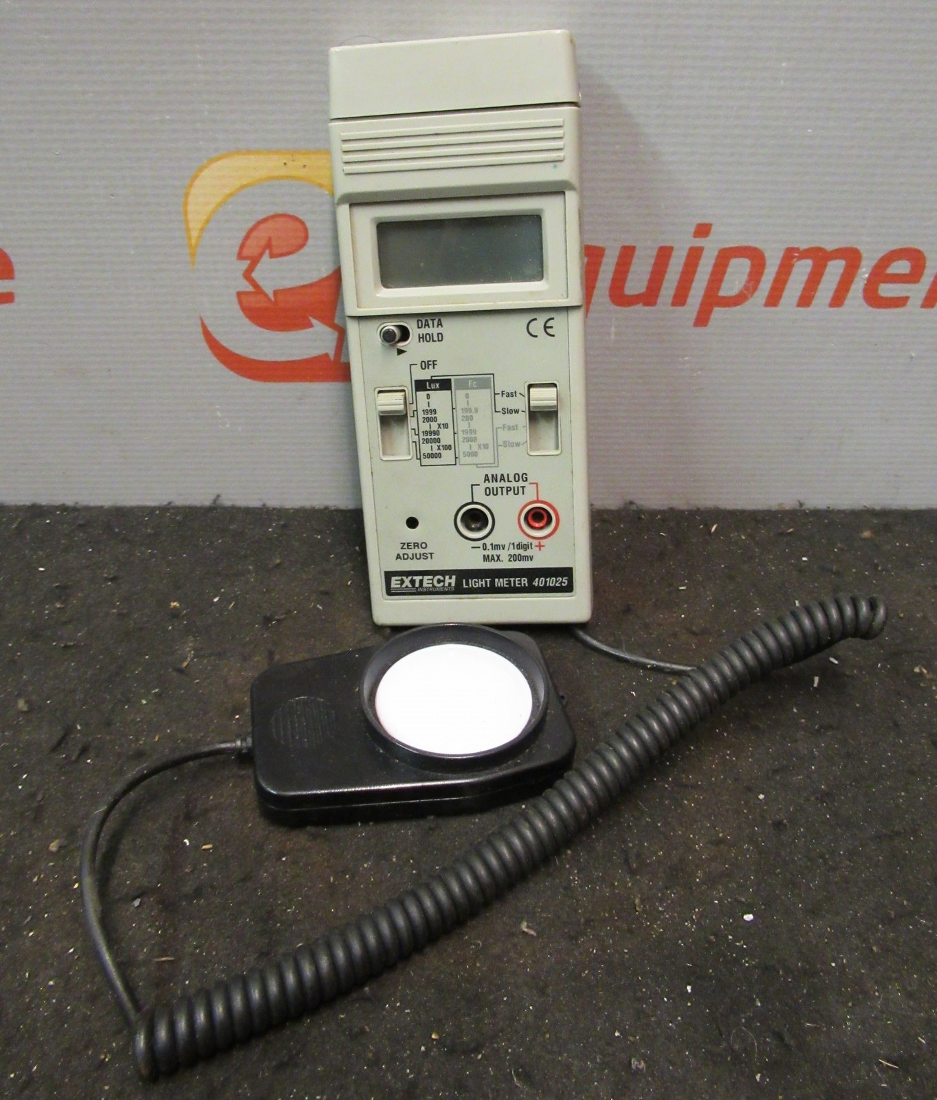 Extech 401025 Digital Lux Light Meter Foot Candle Manual Adjustment Fast Slow