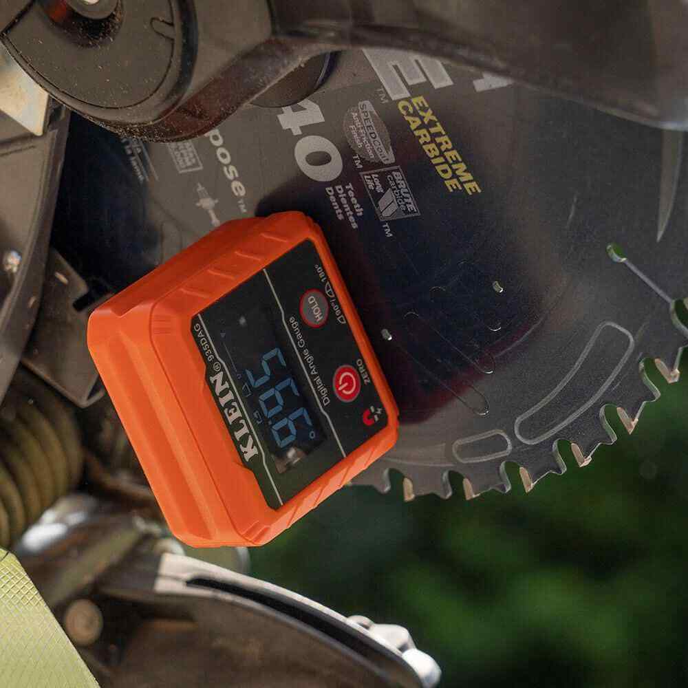 Klein Tools Digital Angle Finder Gauge and Digital Leveler Water/Dust Resistant