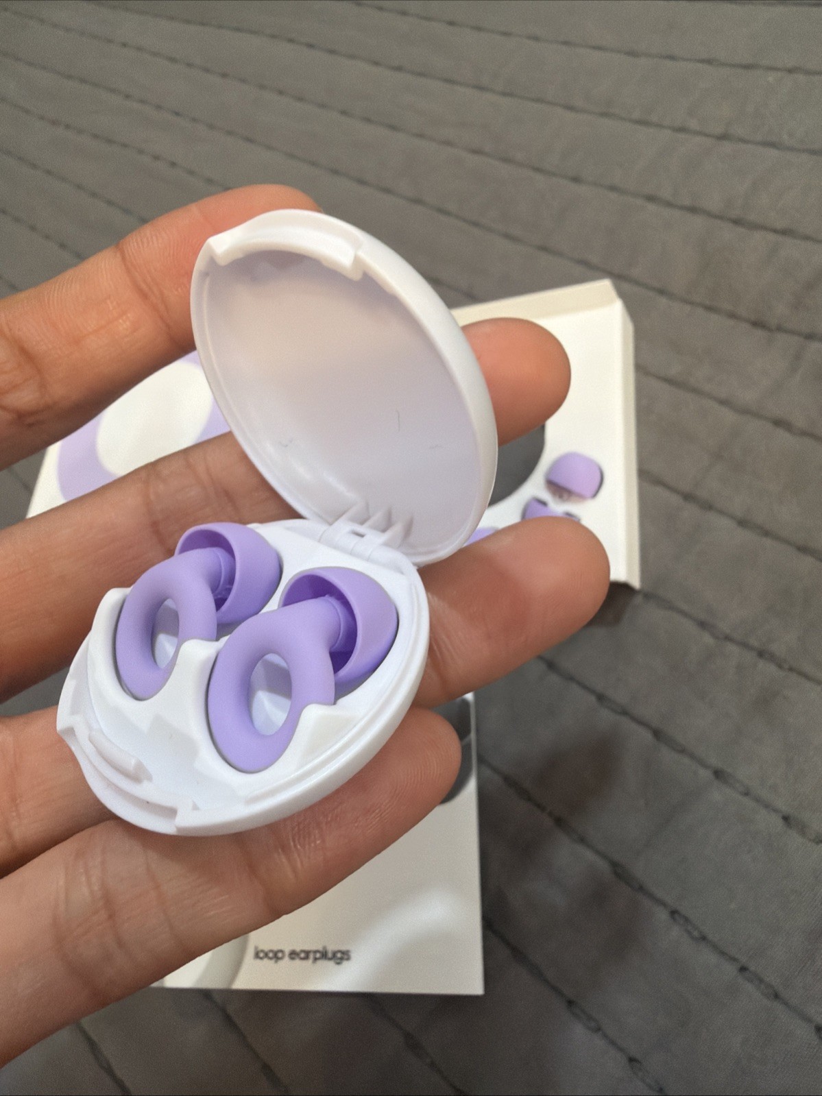 Loop Quiet 2 Earplugs Violet – Ultra-Comfy Noise Reduction for Sleep & Focus