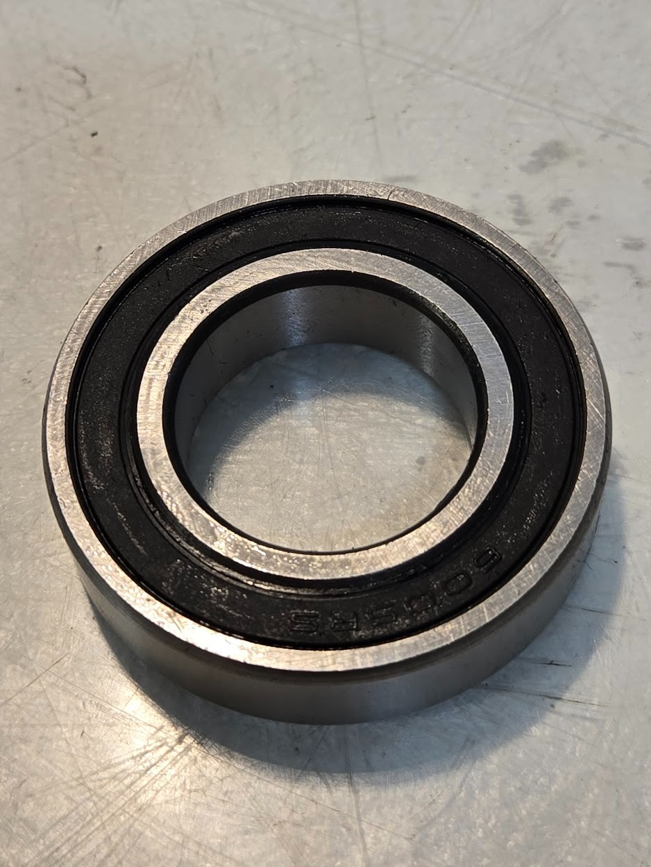 7 Quantity of Ball Bearings 6005RS | 47 mm OD x 25 mm OD x 12 mm Thick (7 Qty)