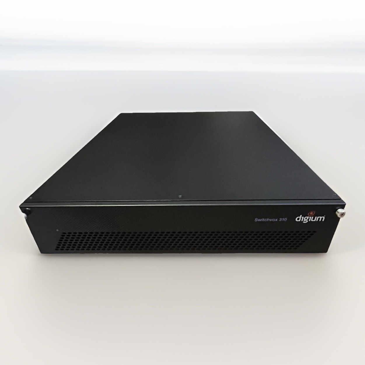 NEW Digium Switchvox 2AS31000LF-E VoIP PBX Appliance Business Phone System