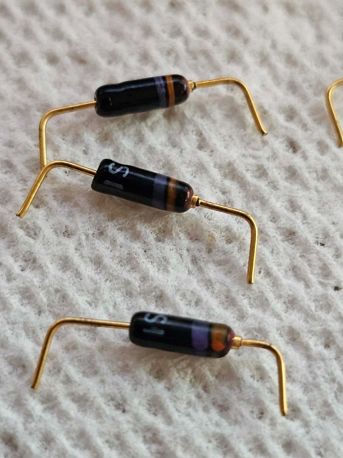10x Lot NOS Vintage Military-Style Germanium Glass Diodes Gold Leads 2.0V @ 10mA