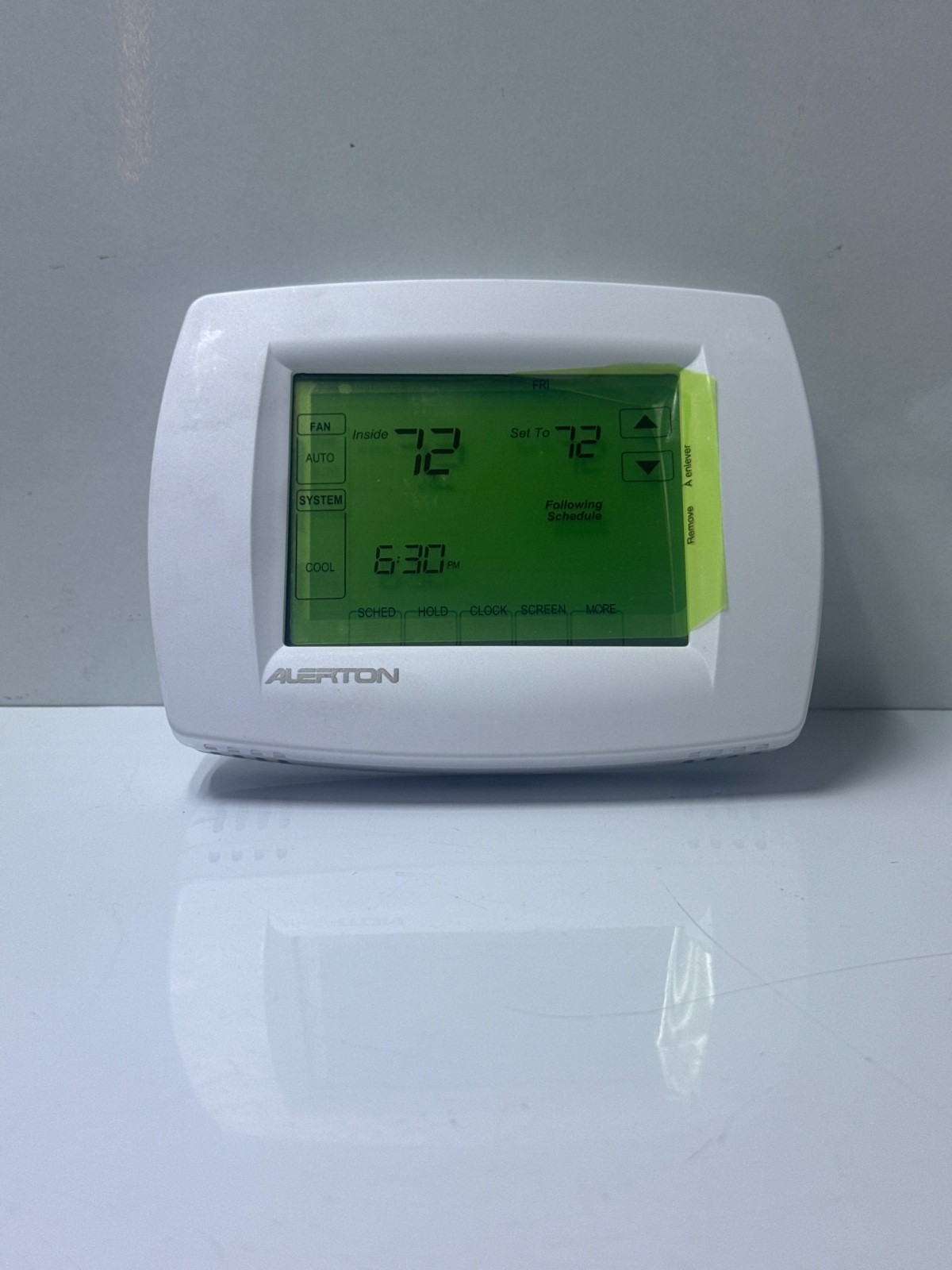 Alerton VLD-362-FF Temperature Sensing Control Display Unit (damged box)
