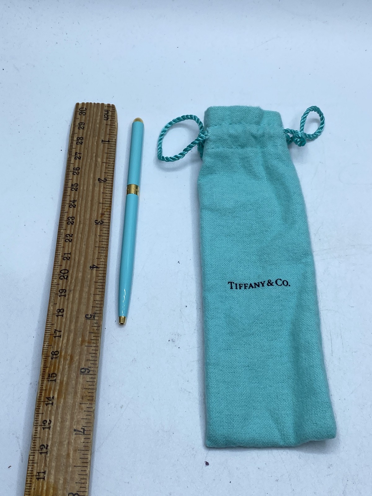 Tiffany & Co. Tiffany Blue Enamel and Gold Tone Ballpoint Pen Germany 4.5″