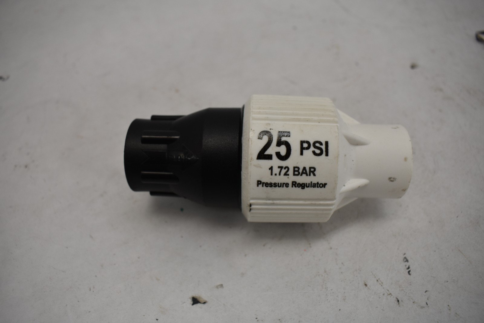 Senninger Irrigation Pressure Regulator 1/2″-15 GPM 1.9-57 LPM 25 PSI 1.72 Bar