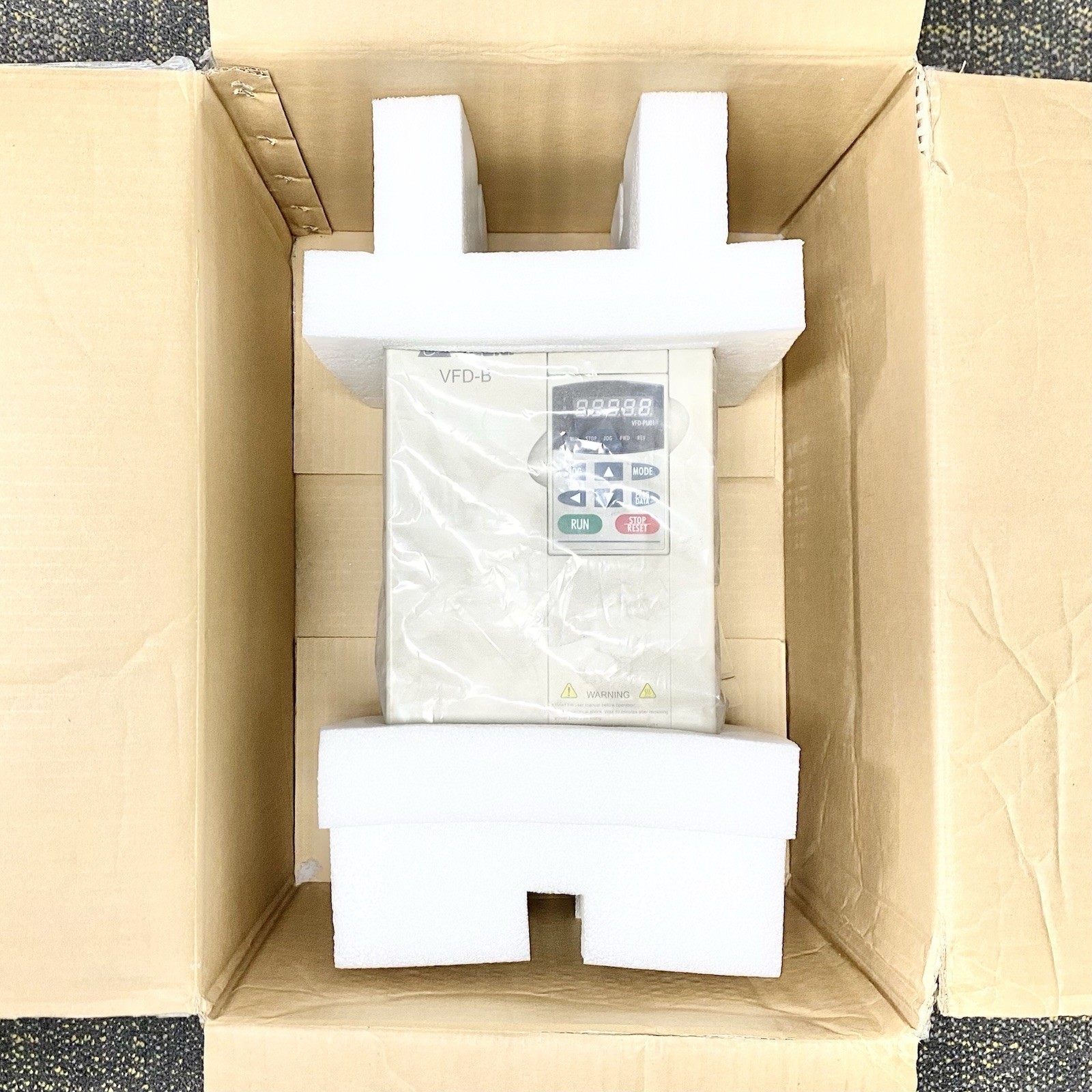 Delta VFD055B23A VFD-B AC Drive 7.5HP 220V 3PH 25A