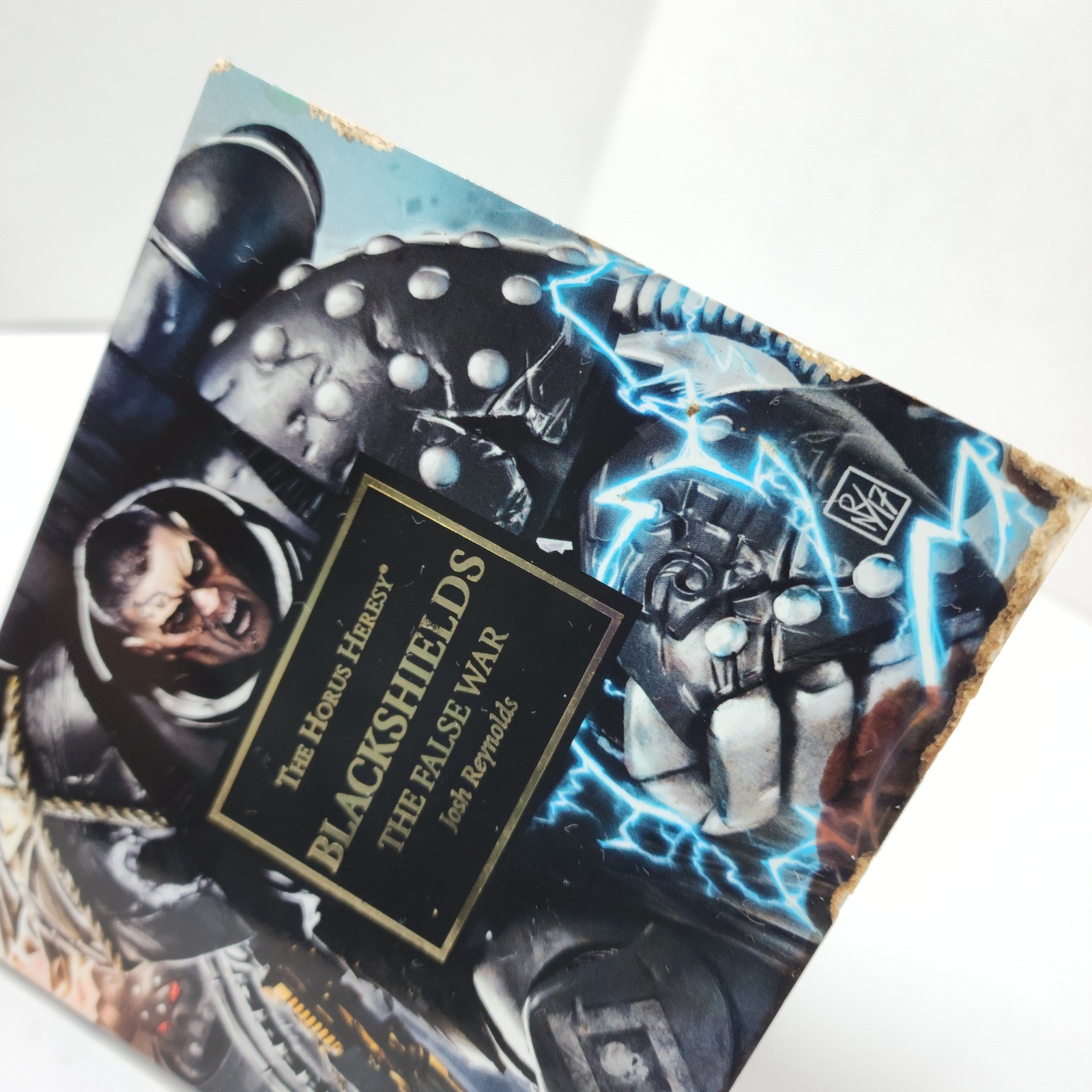 Blackshields The False War – The Horus Heresy Josh Reynolds Book