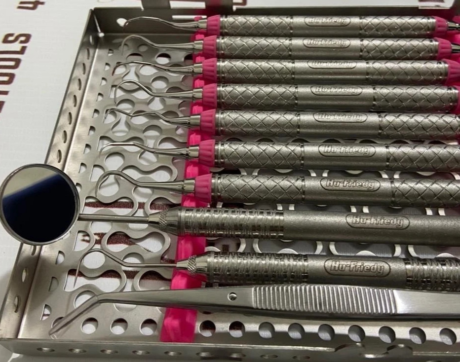 Hu Friedy Dental Hygiene Instruments Set of 10 PCS With Sterlization Cassette