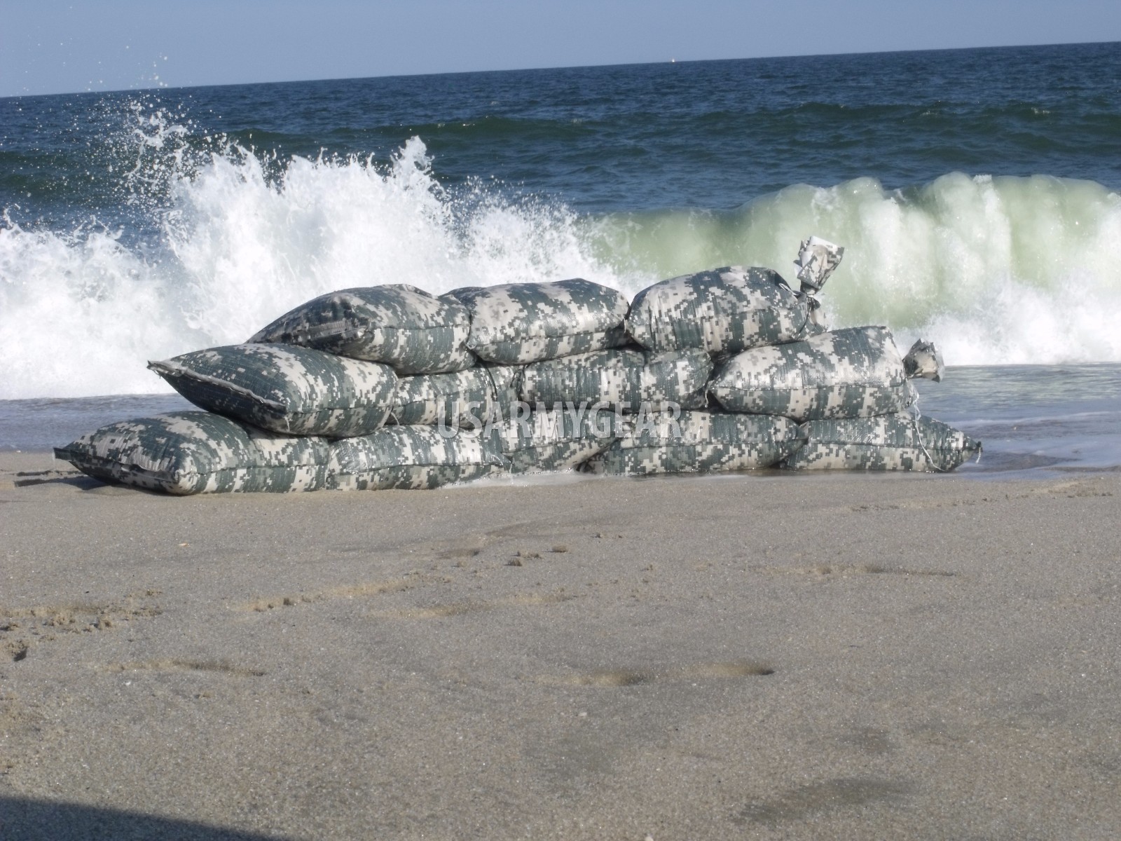 Sandbags Sand Bags Flood Erosion Barrier Hurricane Prep Army Military ACU Camo