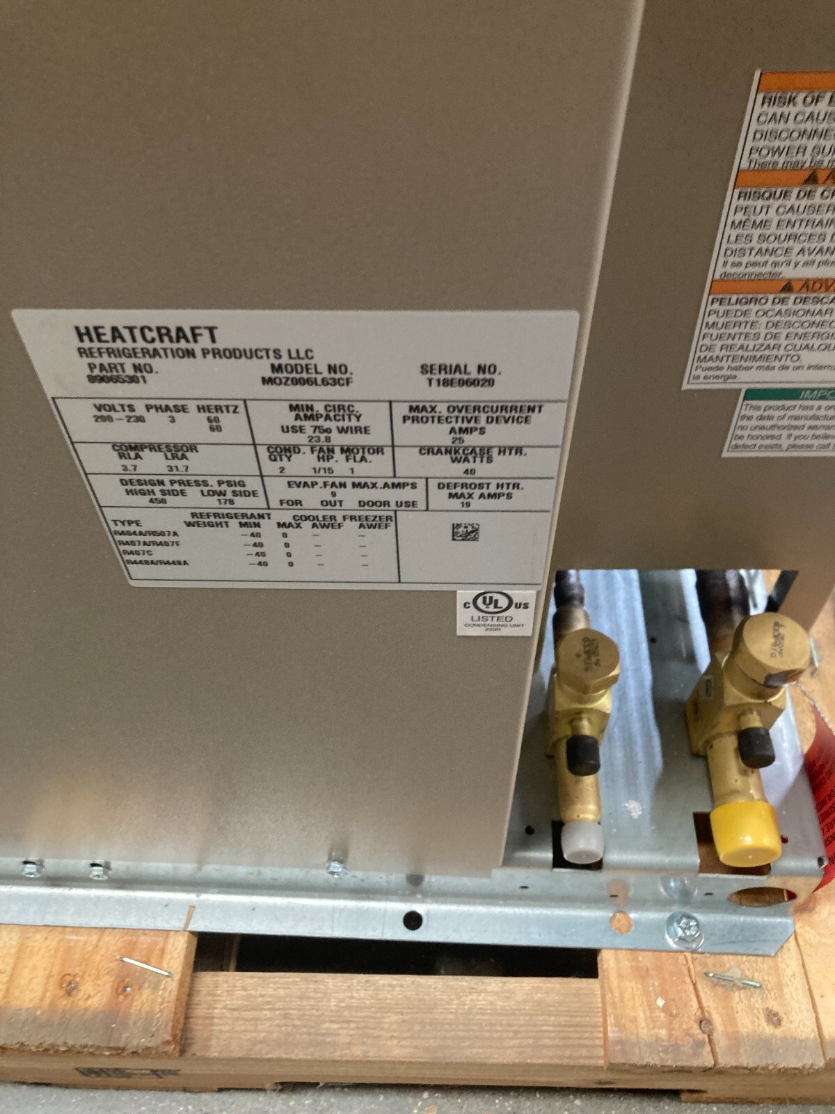 Heatcraft condensing unit Mod#MOZ006L63CF, .6HP 230/3 VOLTS LOW TEMP R404A/R448
