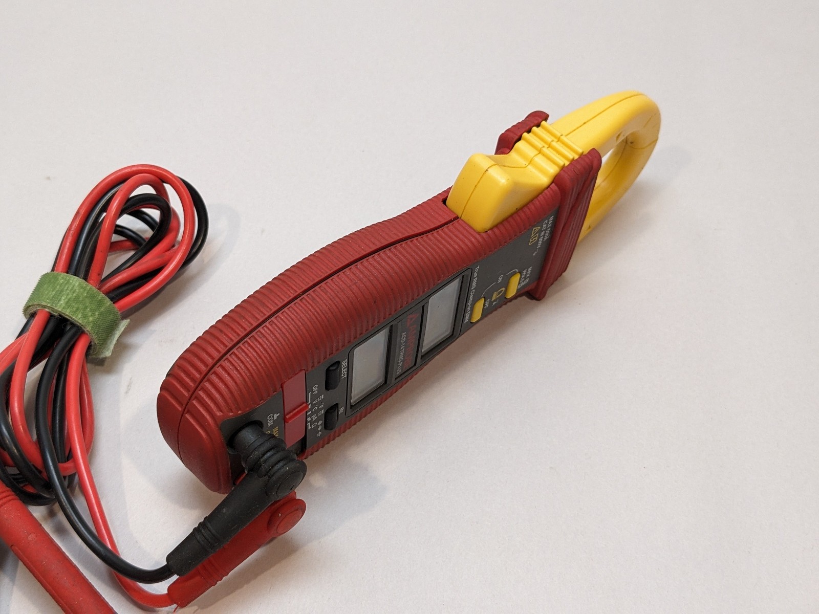 Amprobe ACD-14 TRMS-PLUS Clamp Meter, LCD, 600A, 1.3 In (33mm) Jaw Capacity