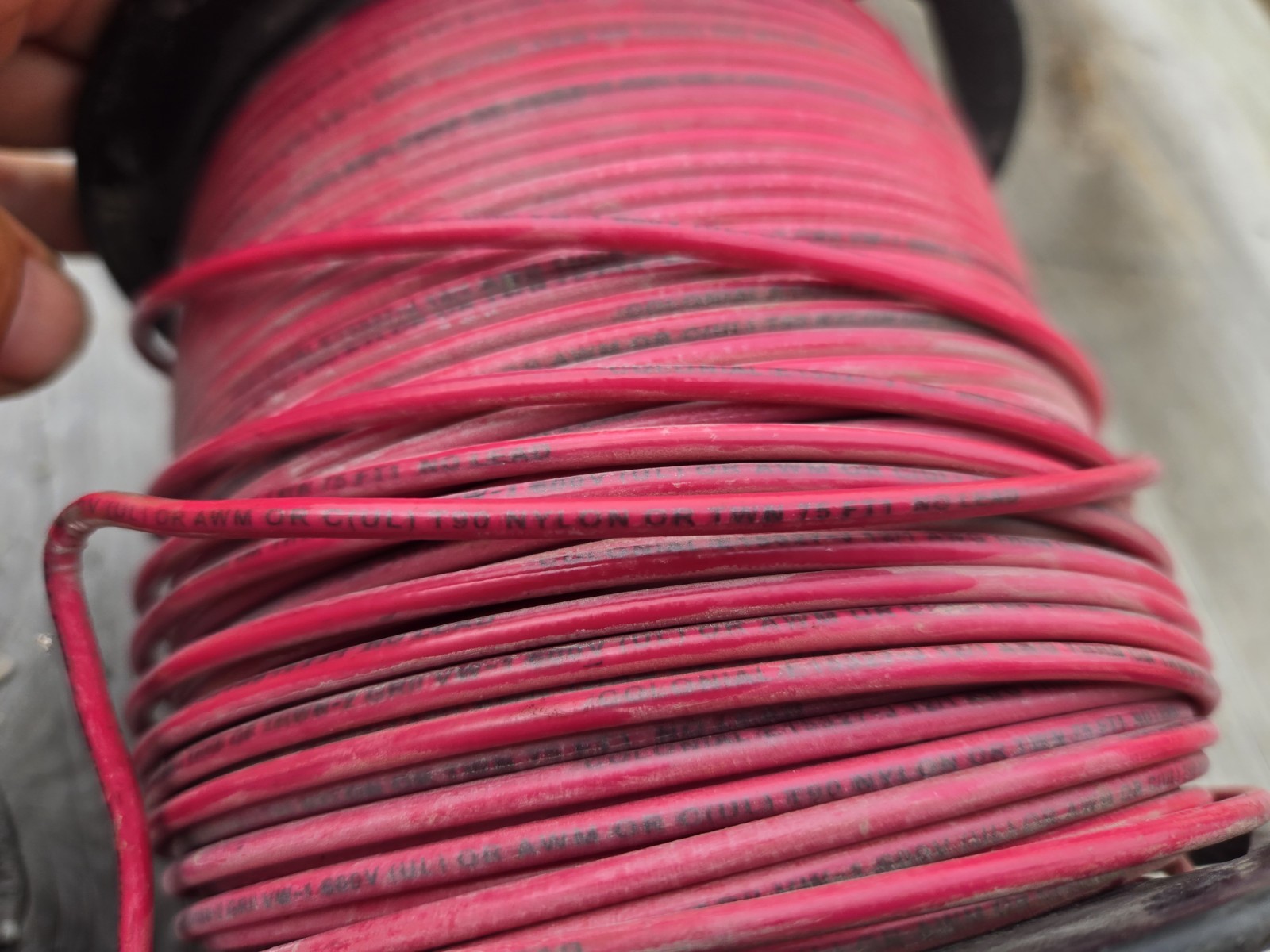 THHN Wire 12 AWG Solid Copper Building Cable 500ft RED