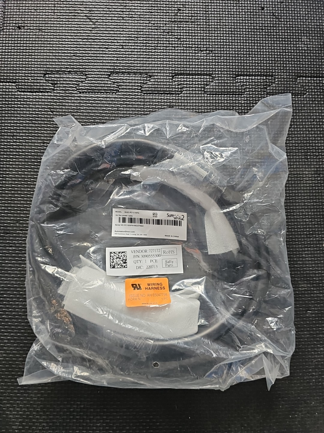 SureServo2 power flex cable mating connectors 9.8ft/3m Sv2c-pc12-03fn