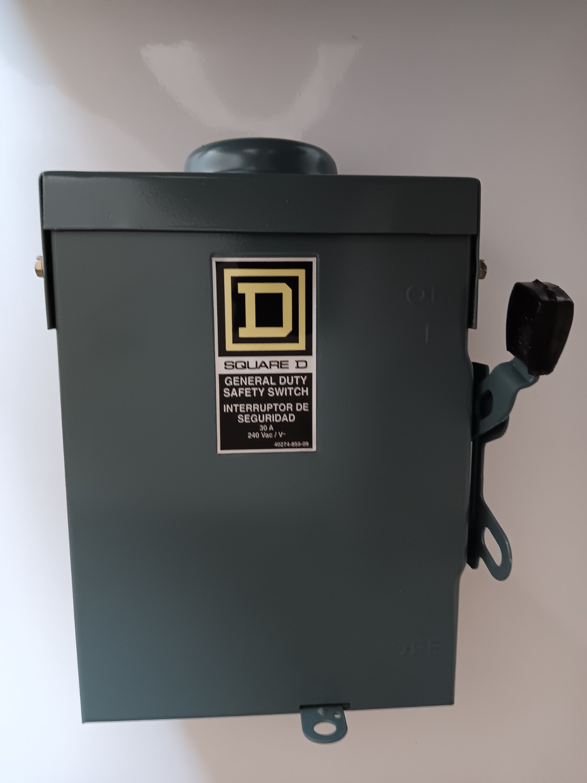 Square D D321NRB 30A Fused Safety Switch Outdoor 3 Pole