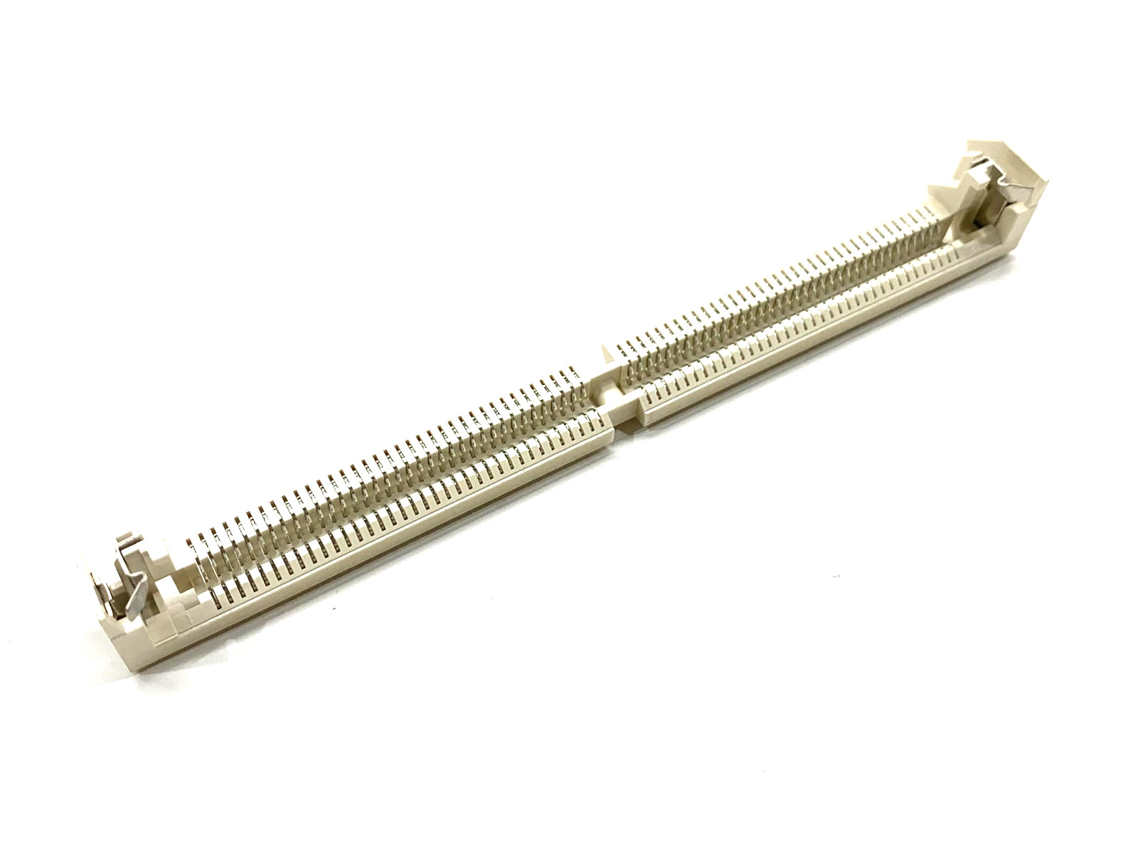 28-pcs AMP 348546-1 EDO SIMM Memory Socket 72 Pin 40 Degree Angle White
