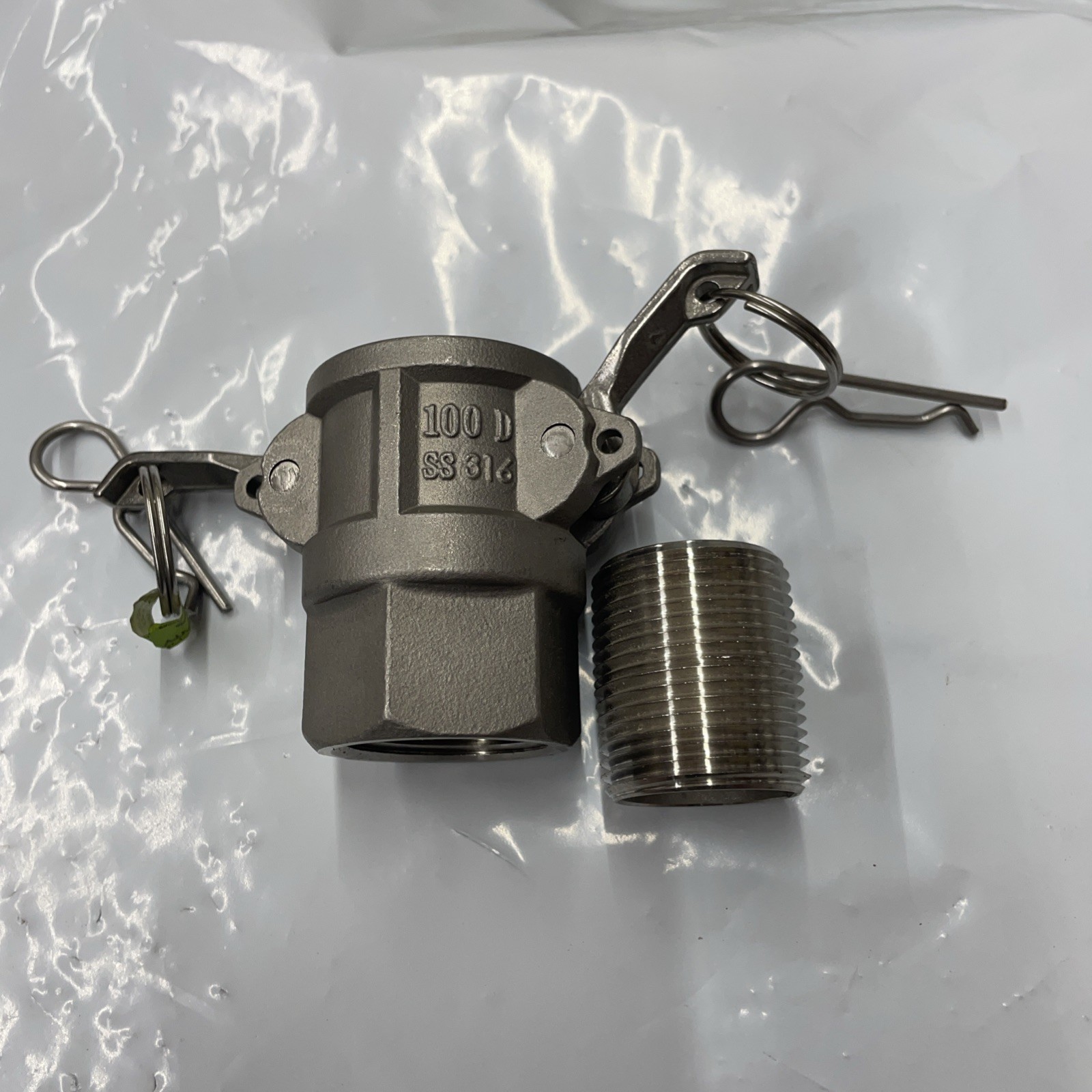 1″ inch 100 Type D Camlock Female Coupler Female NPT 316 Stainless Steel S44