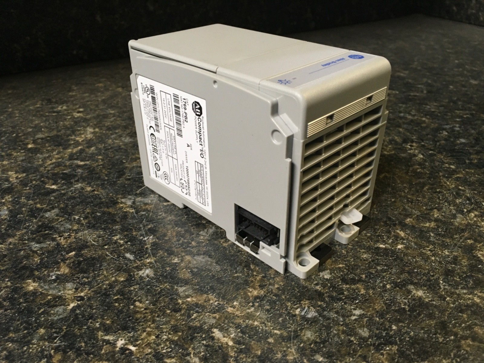 Allen-Bradley 1769-PB2 SER A, Compact I/O Power Supply 10000785852/08