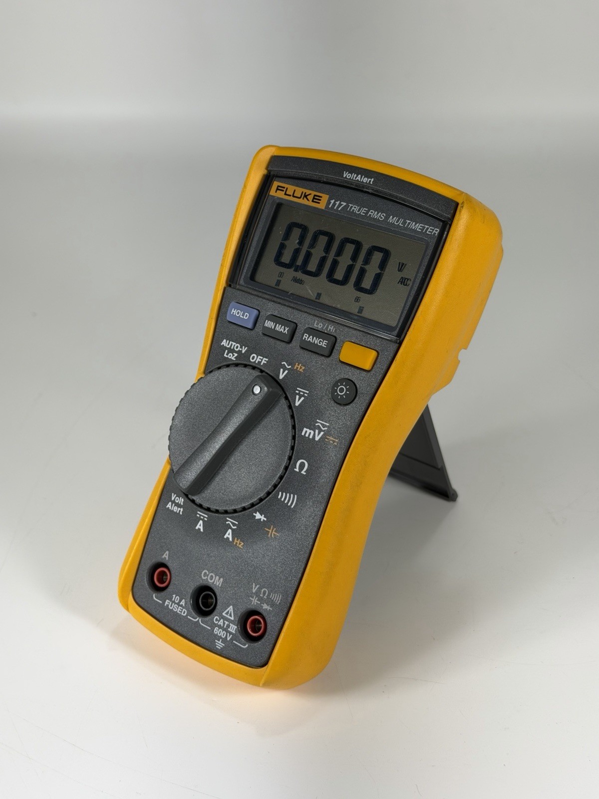 Fluke 117 True RMS Multimeter – CAT III 600 V – Without Leads