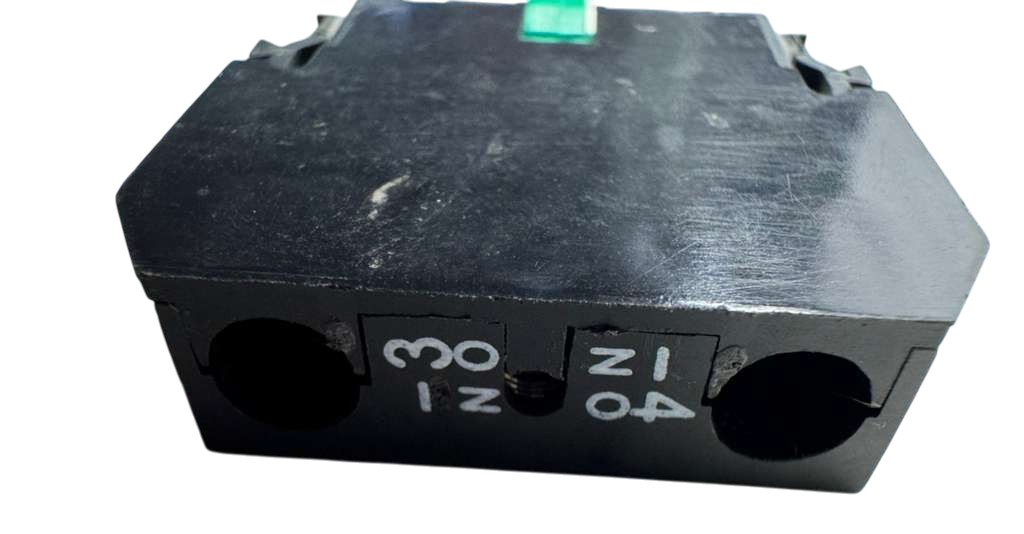Eaton Cutler-Hammer E22B2 Contact Block N/O Series A1 **Free Shipping**