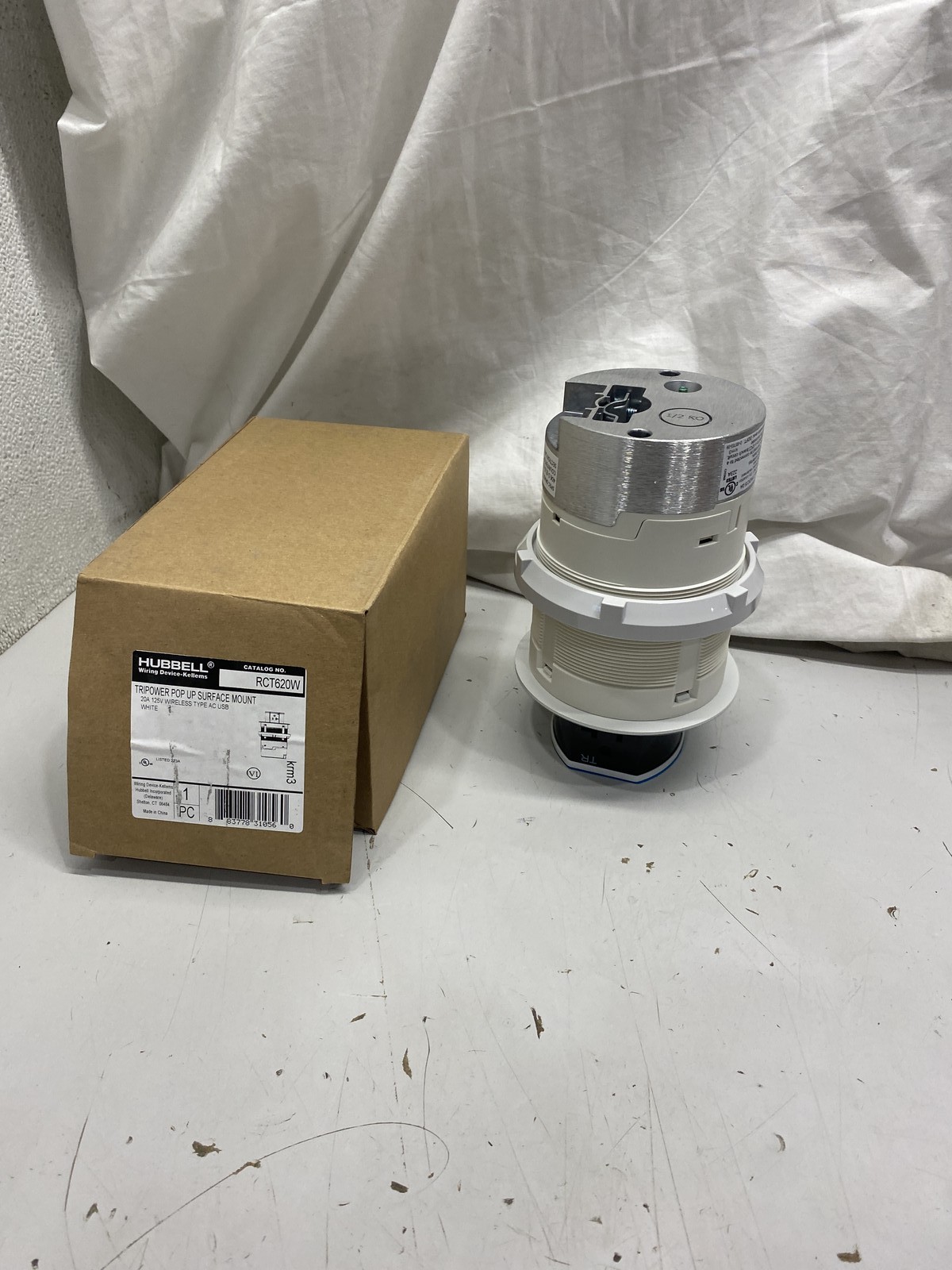 Hubbell RCT620W RTC Surface Mount Tripower 20A 125V