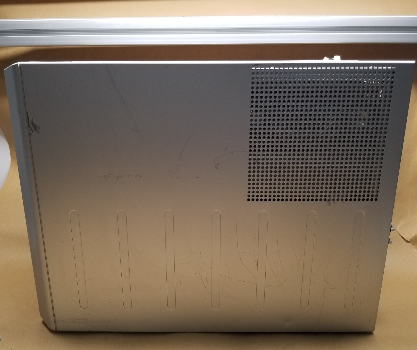 Fujitsu Siemens CELSIUS W340 (D2156) Pentium 4 1GB RAM, Win COA Meteor-II RS-232