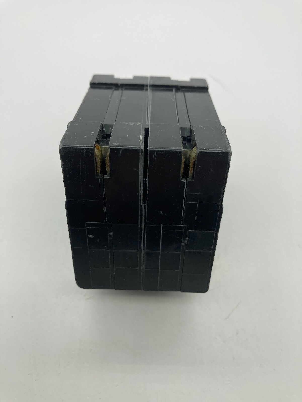 Homeline HOMT230230 Quad 2 2 Pole 30 Amp 120 240V Plug In Tandem Circuit Breaker
