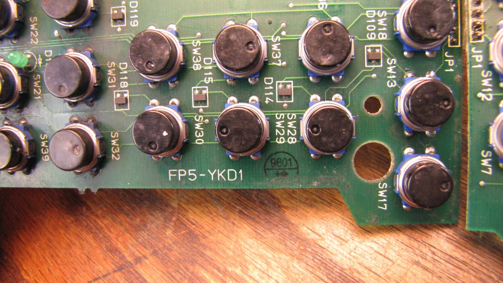 Yaskawa Motoman FP5-YKD1 MRC Teach Pendant Keypad circuit board for JZNC-MPP20E