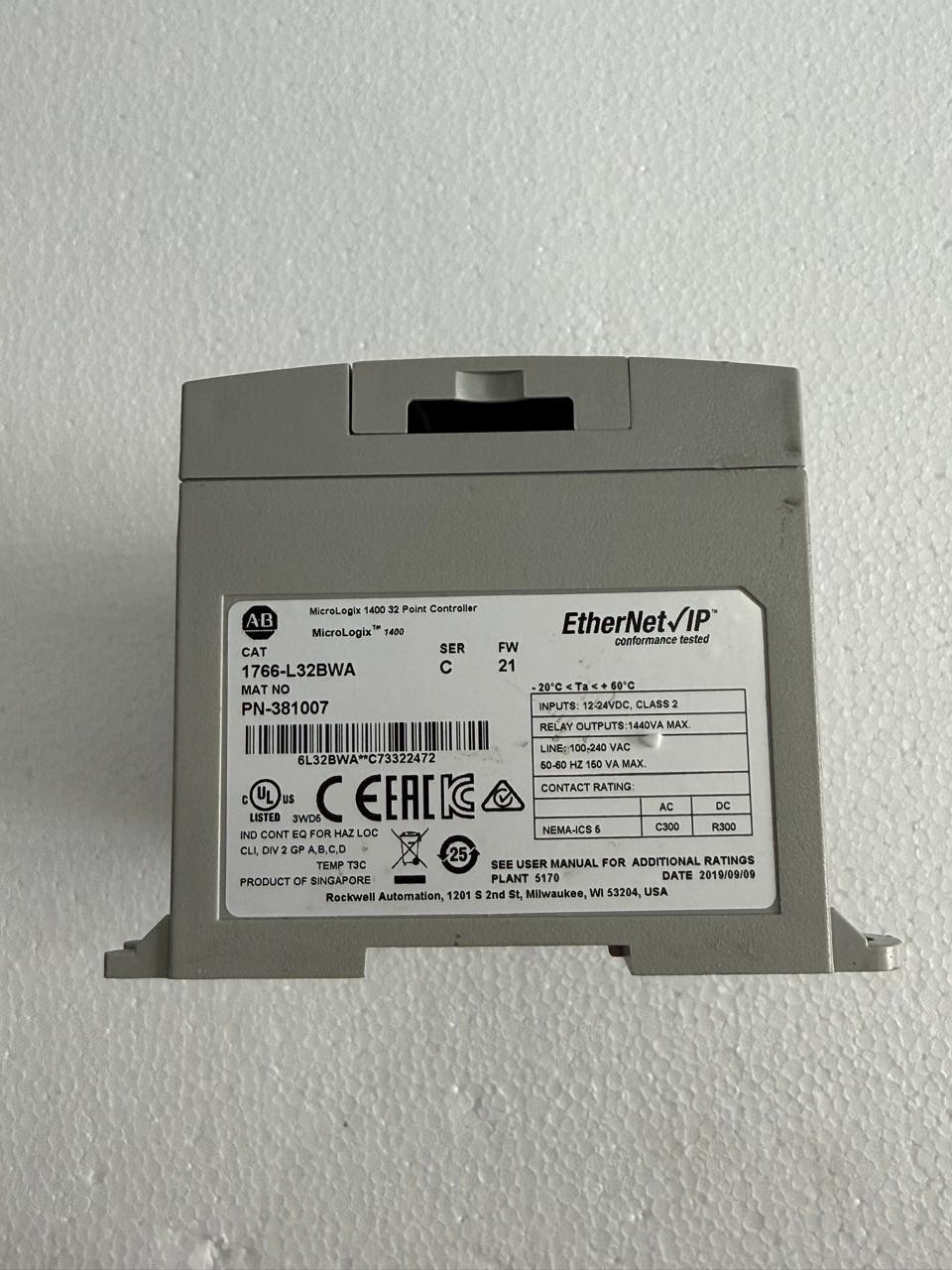 NEW LOOSE ALLEN BRADLEY | 1766-L32BWA | MicroLogix 1400 | TESTED OKAY
