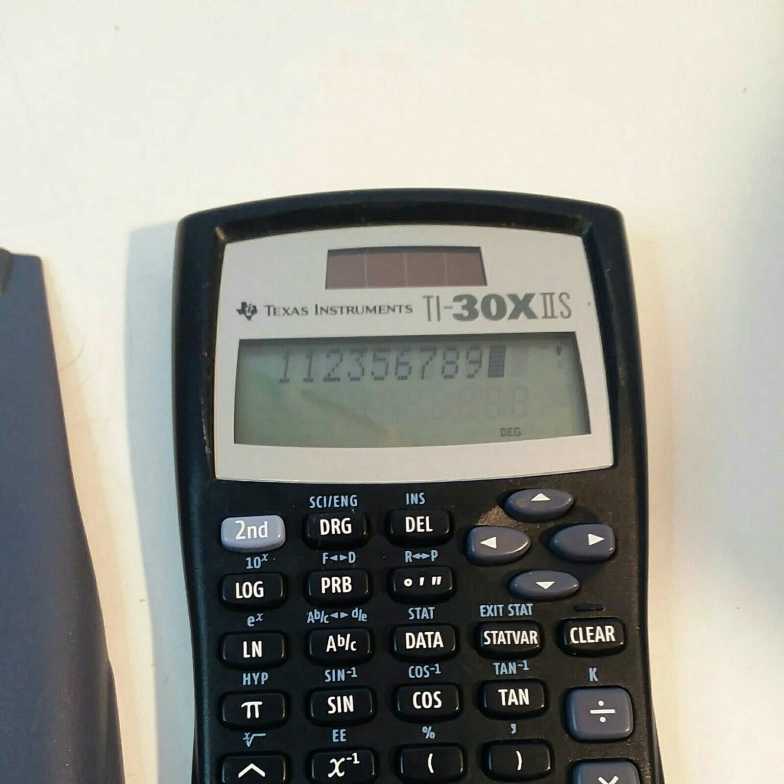 Texas Instruments TI-30X IIS Scientific Calculator – Black w/Blue Cover Tested