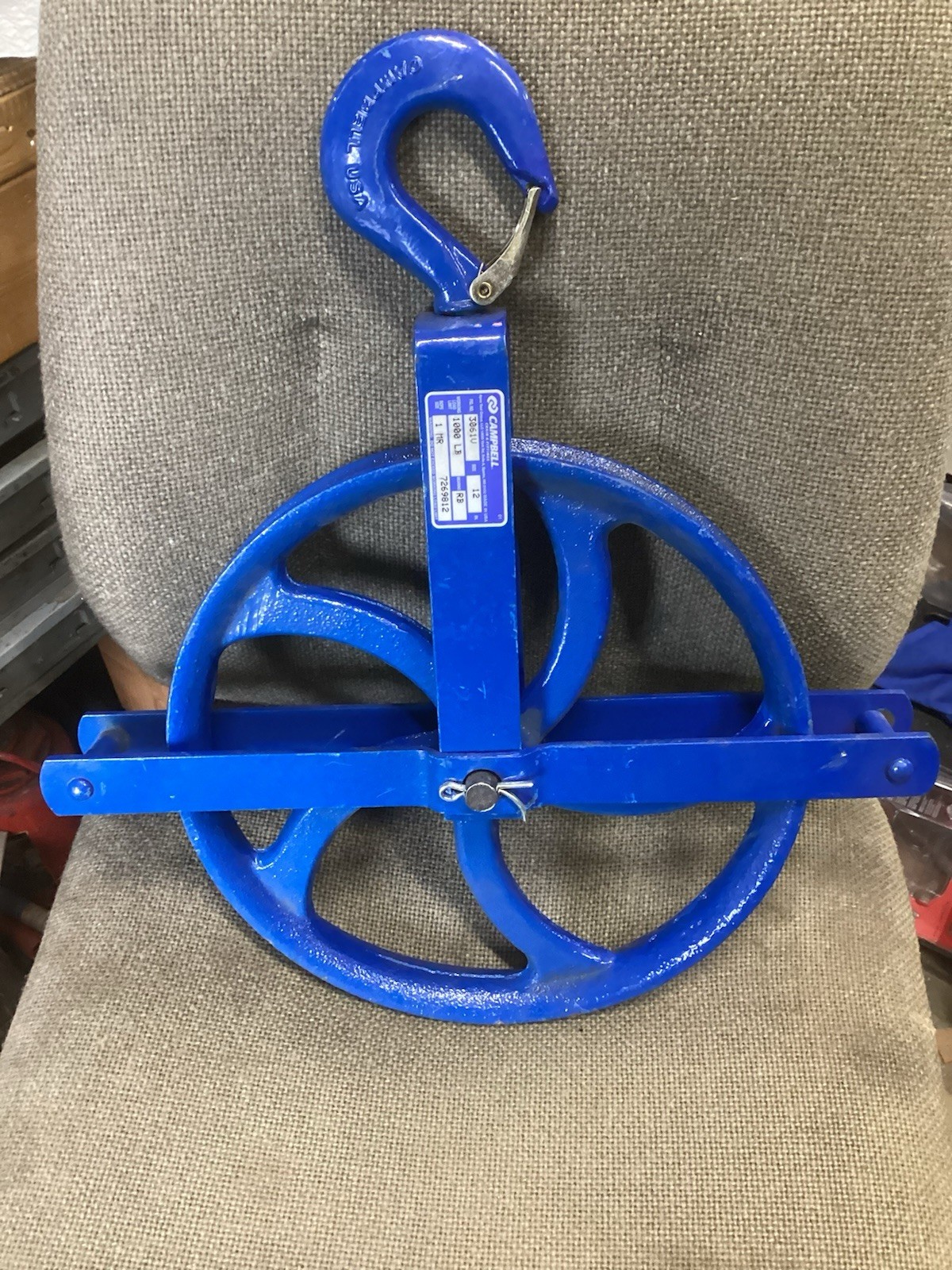 NEW Campbell 3061V Gin Wheel Roofer’s Block 12″ Pulley Sheave Made in USA