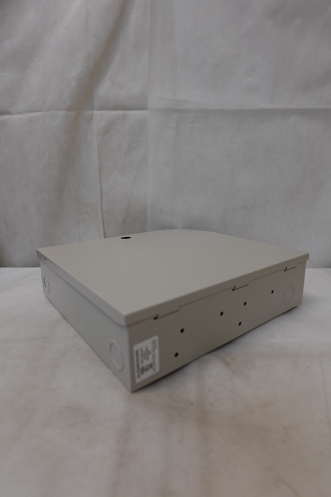 DSC PC1864NKCP01 PowerSeries PC1864 8-Zone Hybrid Alarm Control Panel (Cab Only)