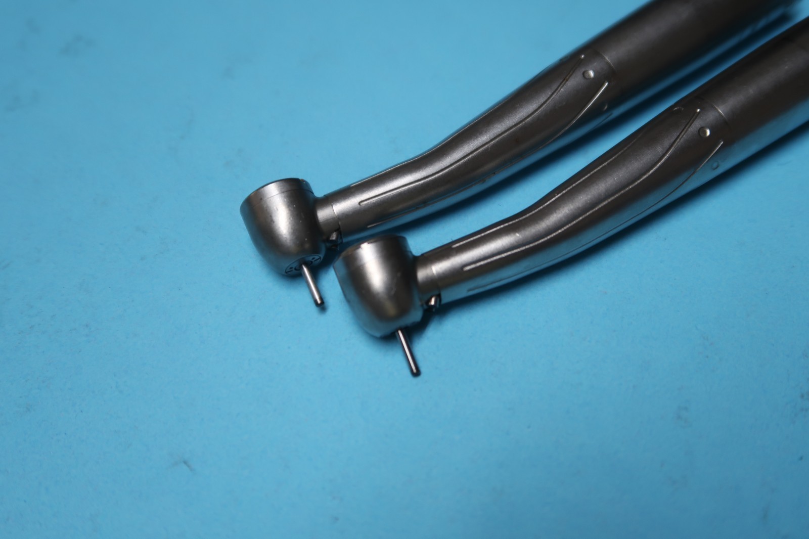 LARES 757 EURO FIBER OPTIC DENTAL HANDPIECE SET OF 2 & 1 MONTH WARRANTY