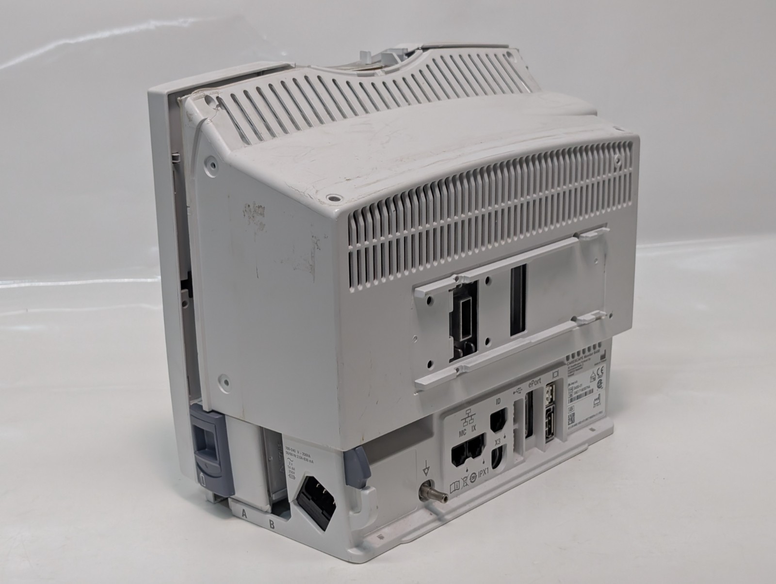 GE Healthcare Finland Carescape Monitor B450, FOR PARTS ONLY, As-Is, B450-01