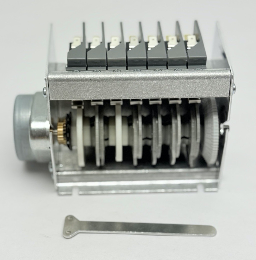 62-142-45249 CMA DISHMACHINES TIMER 7 CAM 90 SECOND, 120V, C10B07, SW-15A