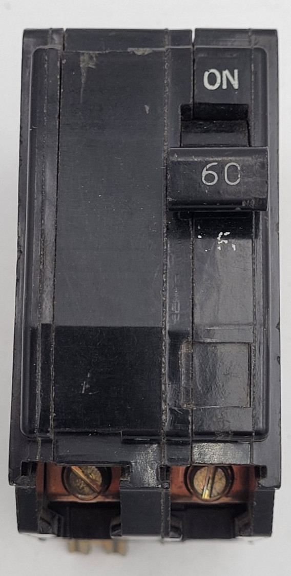 Square D QO260 60 A 2-Pole Long Foot Plug-On 120/240V Circuit Breaker USED