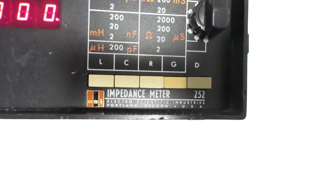 ELECTRO SCIENTIFIC INDUSTRIES IMPEDANCE METER 252