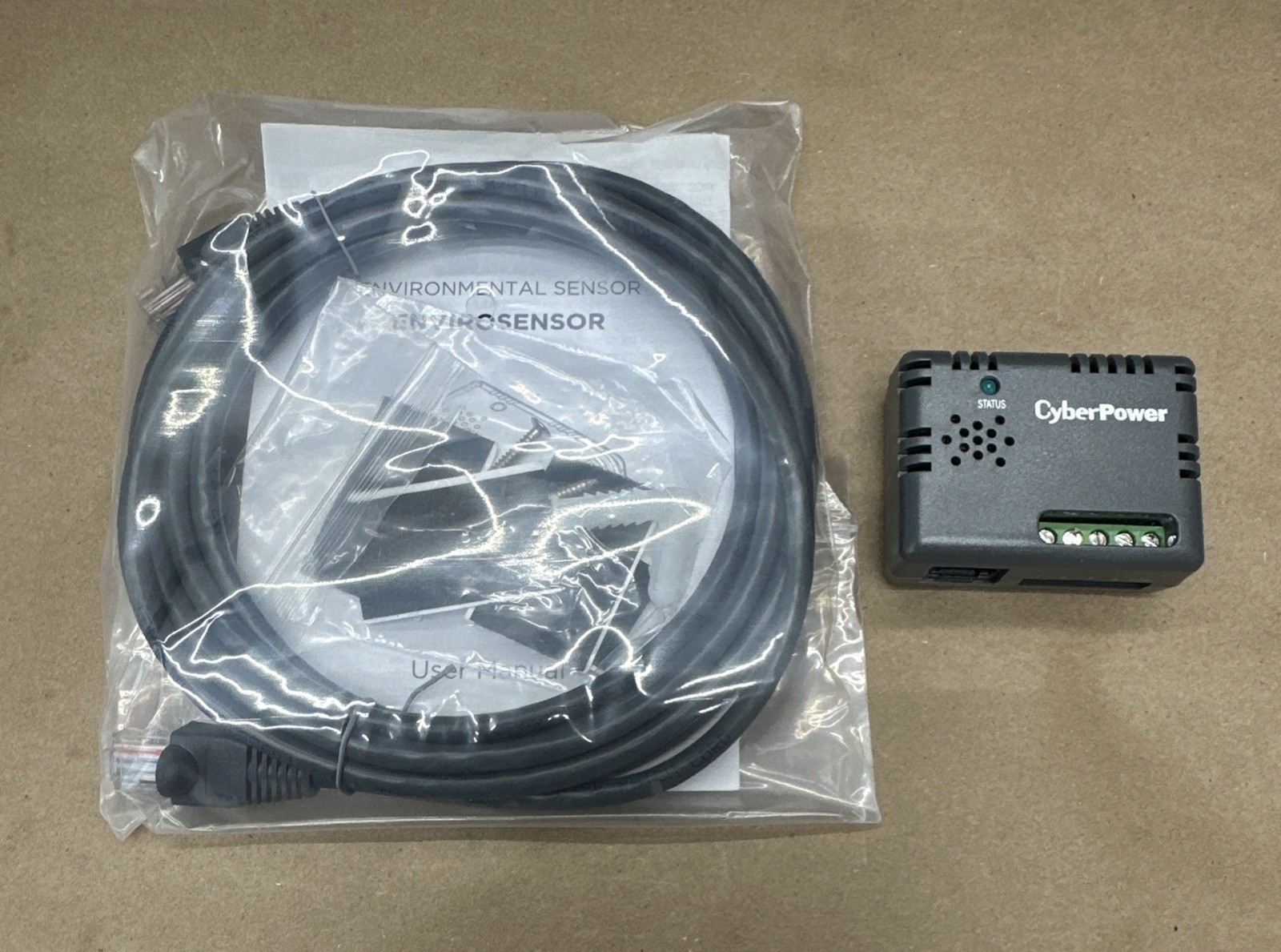 NEW IN BOX- CyberPower ENVIROSENSOR Temperature and Humidity Sensor || WARRANTY!