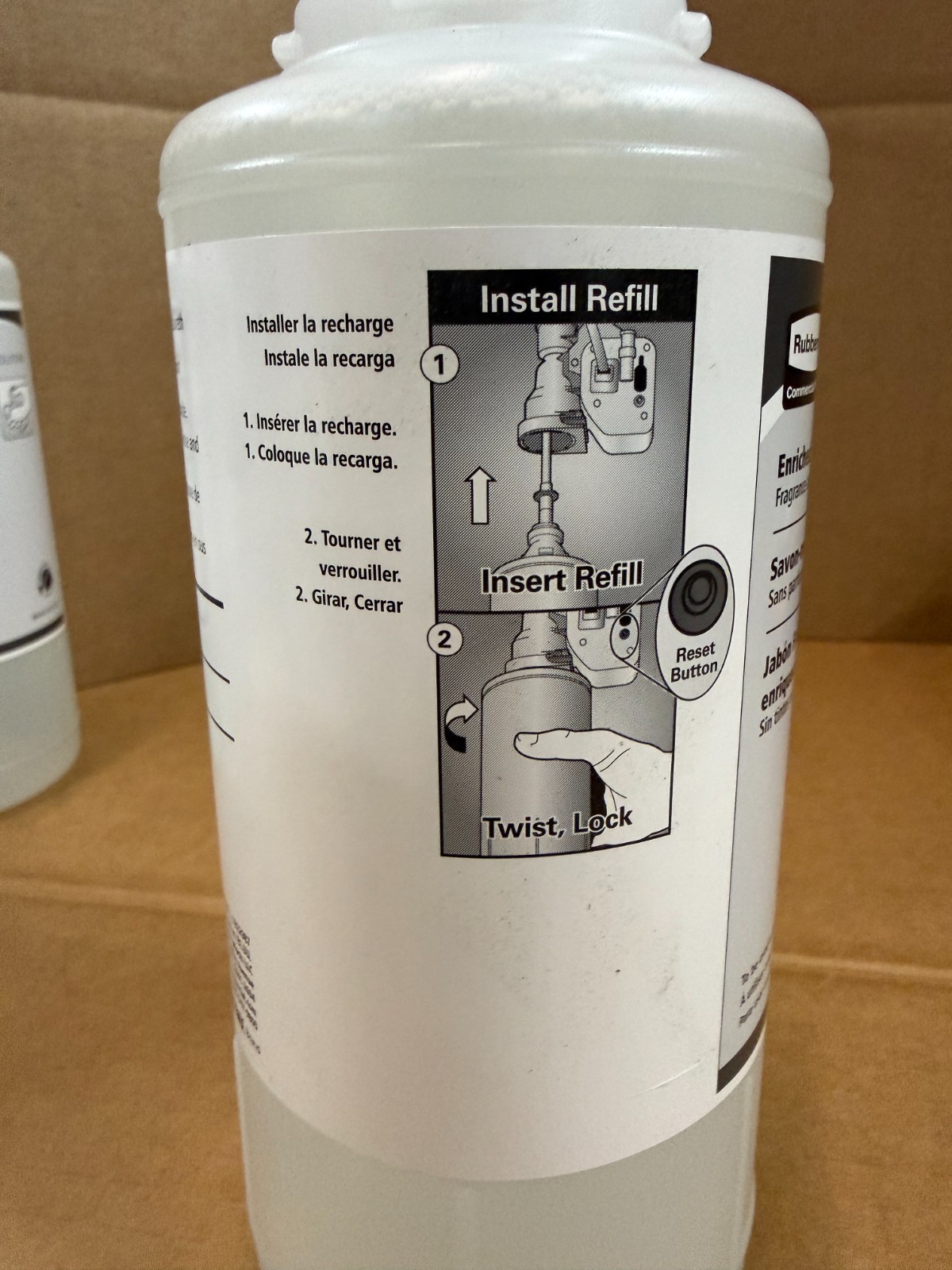 Case of 4 800ml Enriched Foam ‘N Free Hand Soap Rubbermaid OneShot, FG750389