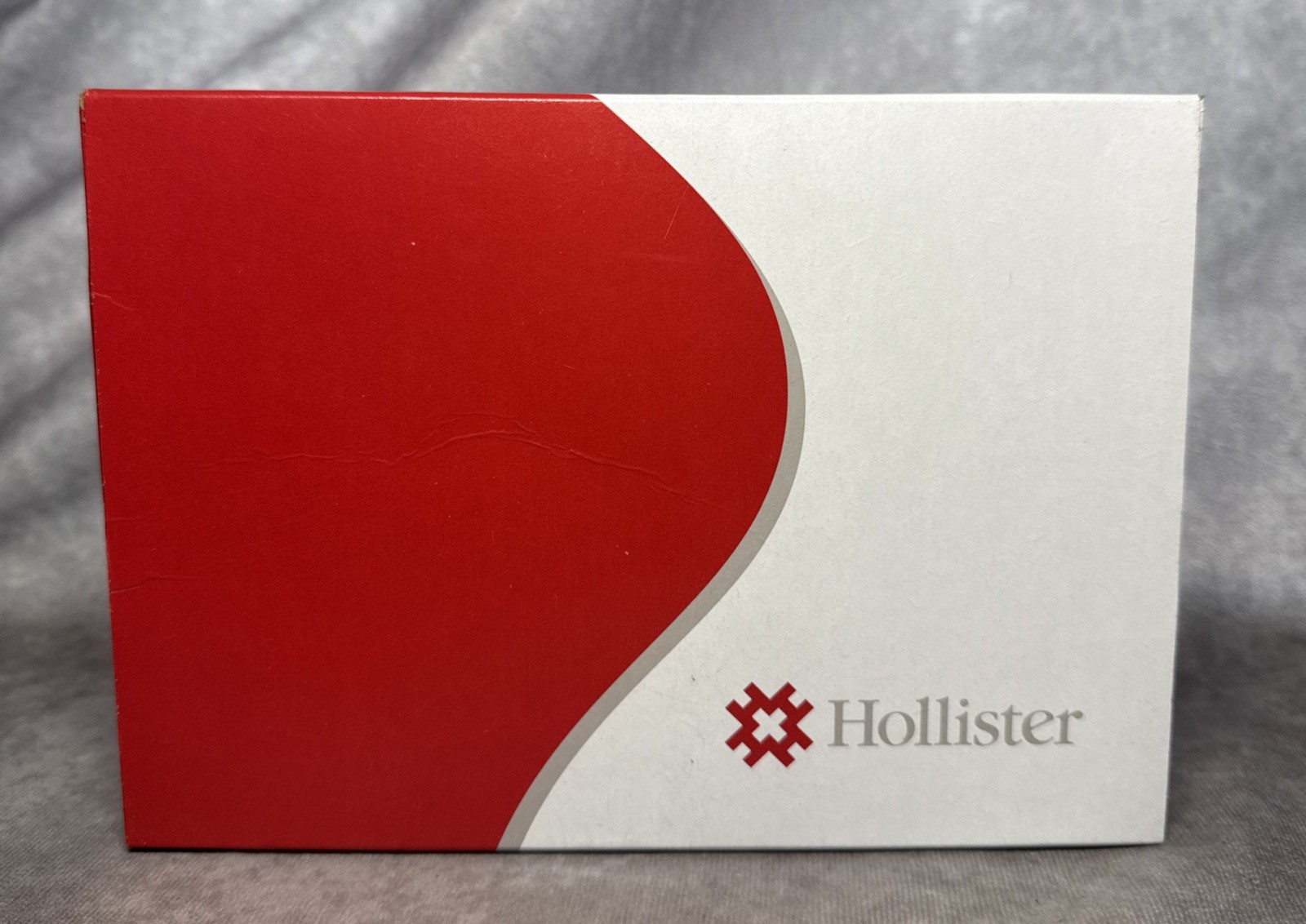 Hollister 18004 New Image Drainable Ostomy Pouch 2-3/4″ Blue Flange Box of 10