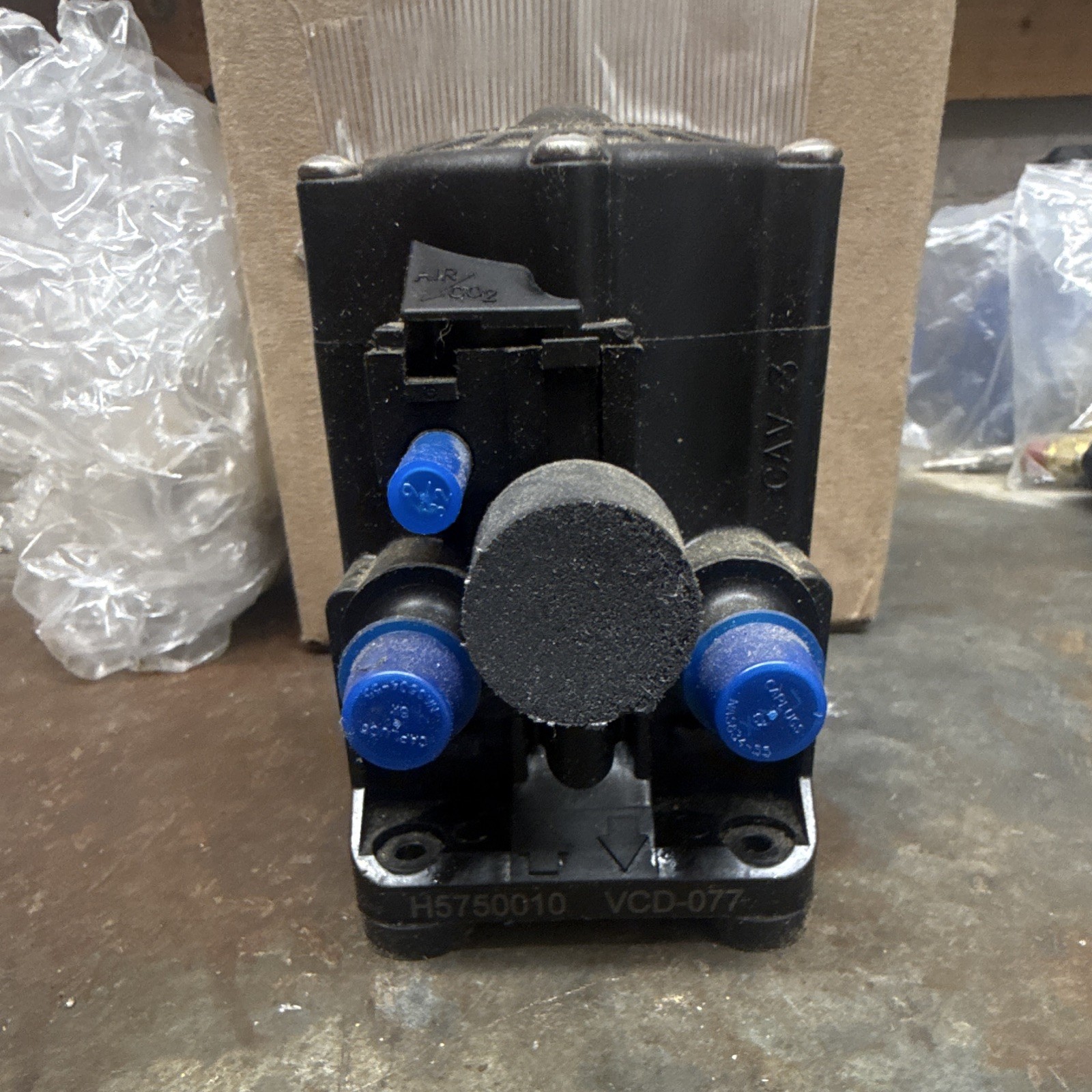 Flojet G575215-SANTO Air Operated Diaphragm Pump 1/2” Port New Open Box NOS
