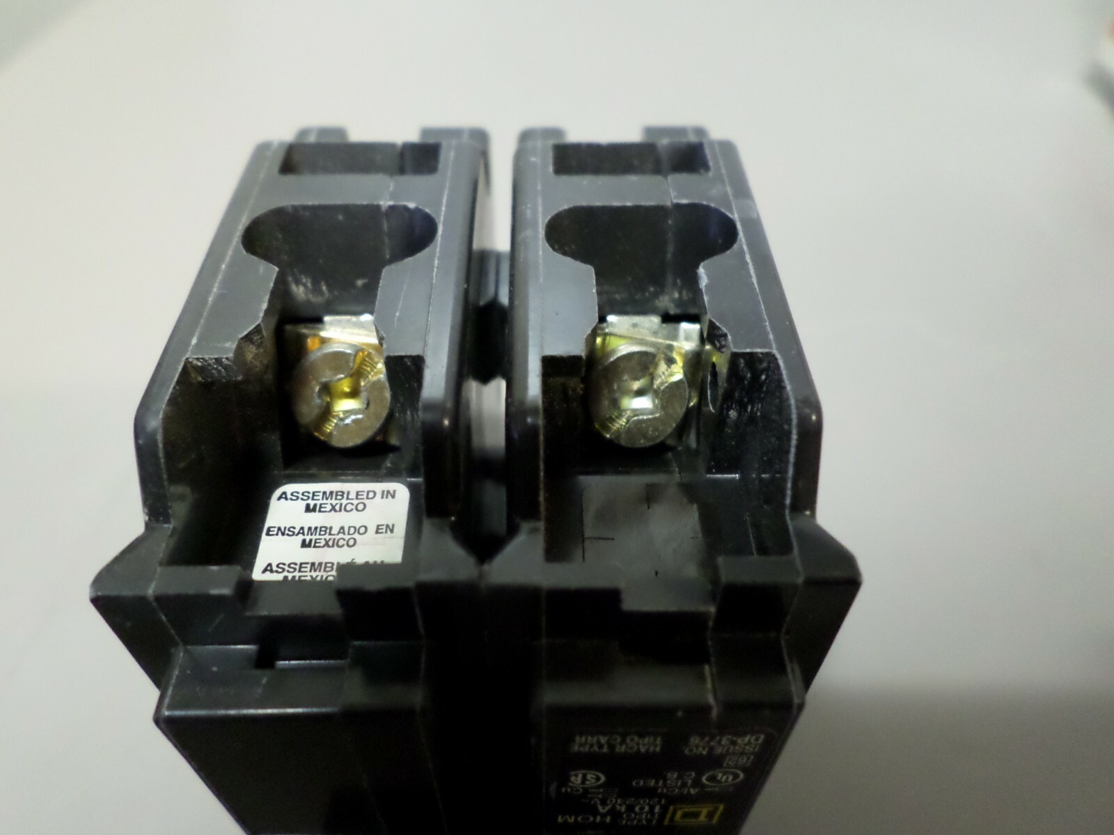 Square D HOM230 30A 10kW 2 Pole 120/240V Circuit Breaker Type HOM HACR
