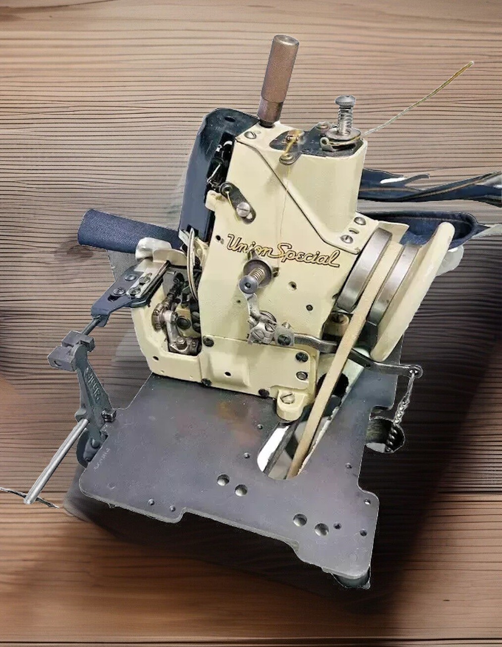 Union Special 43200 G Style 43200H bulldog roping effect