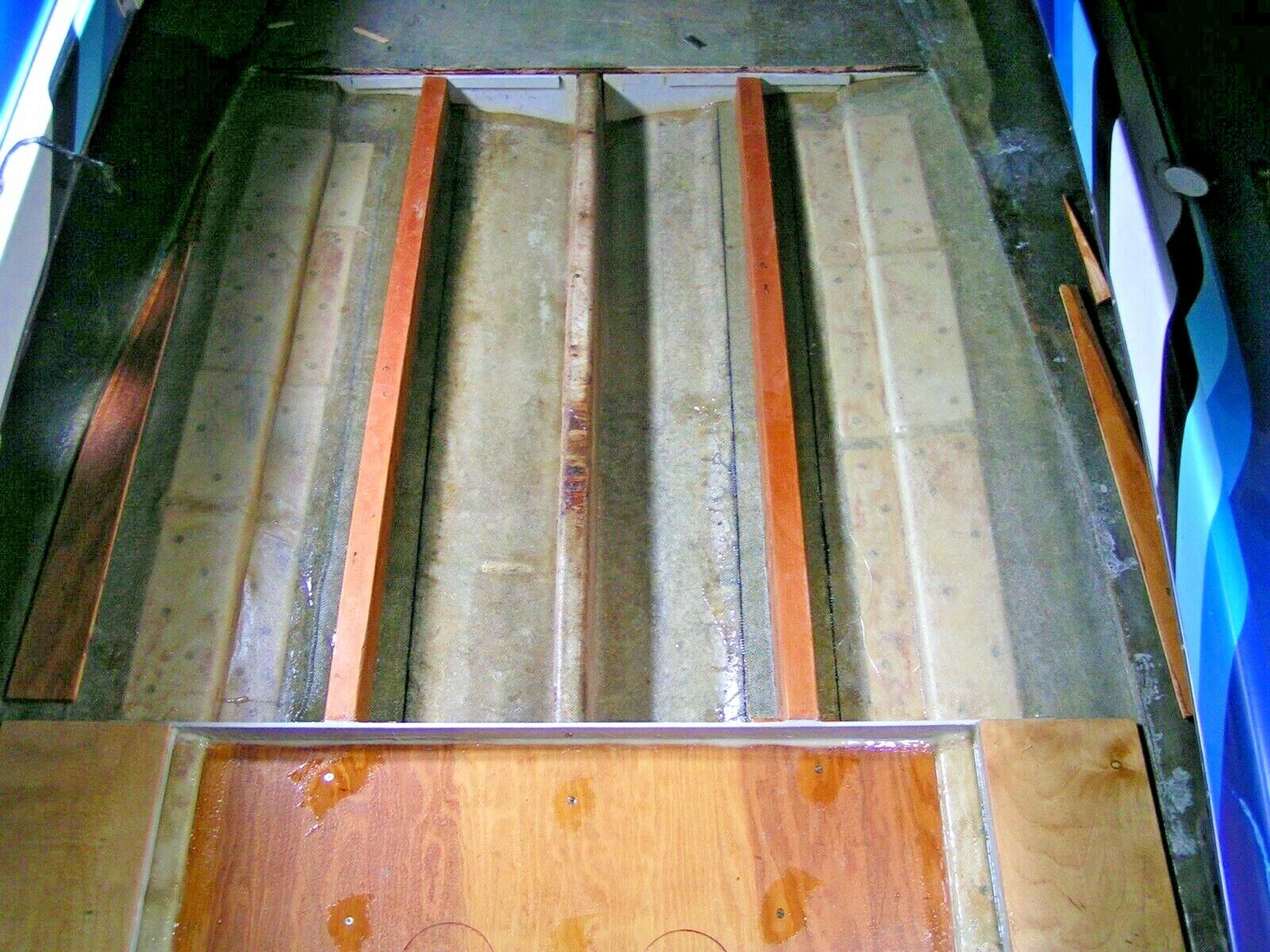 EPOXY RESIN 4 BOAT DECK BUILDING & WOOD ROT REPAIR -4 FIBERGLASSING & SEALING