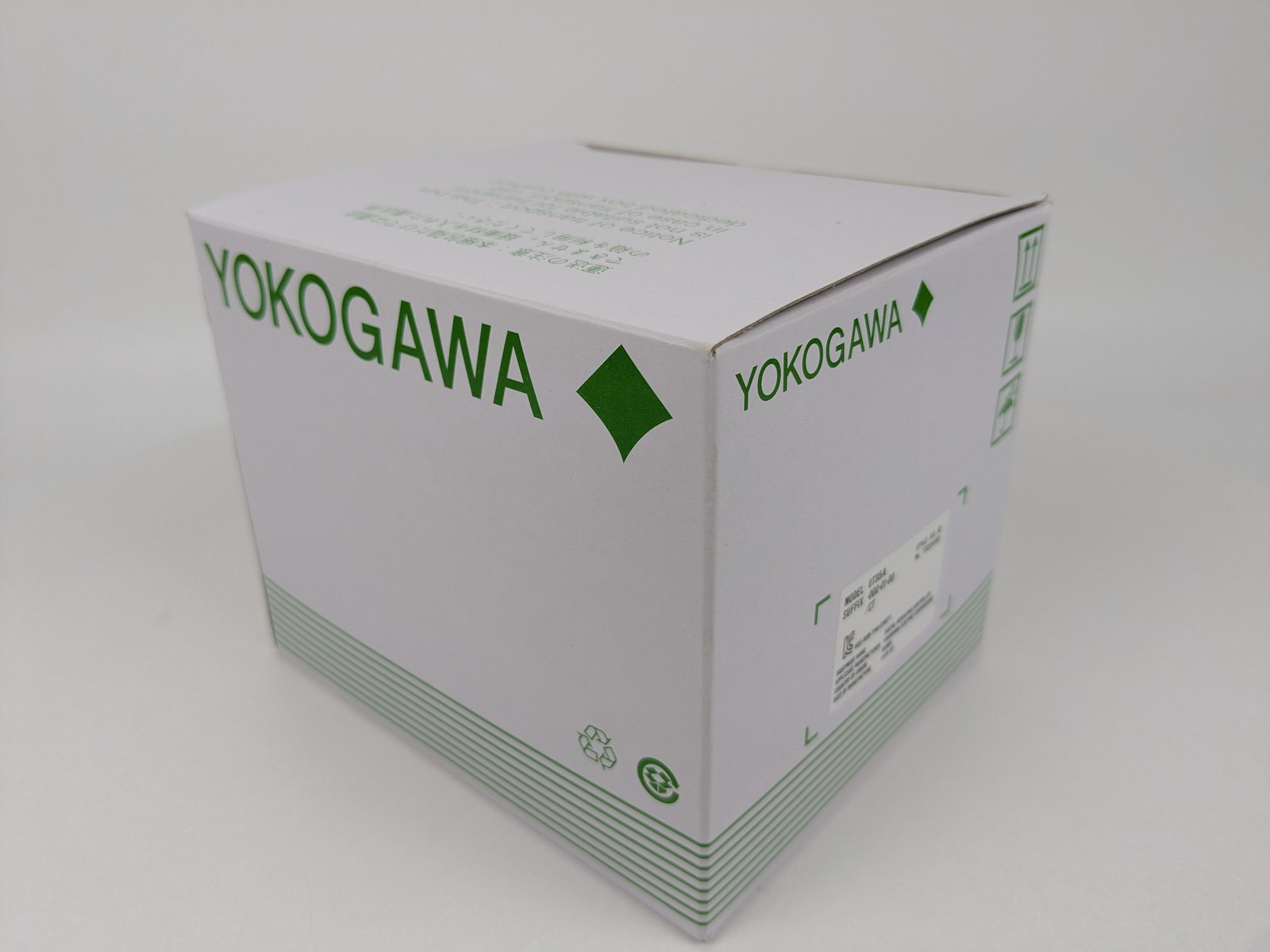 NEW YOKOGAWA UT35A General Purpose Digital Indicating Temperature Controller PID