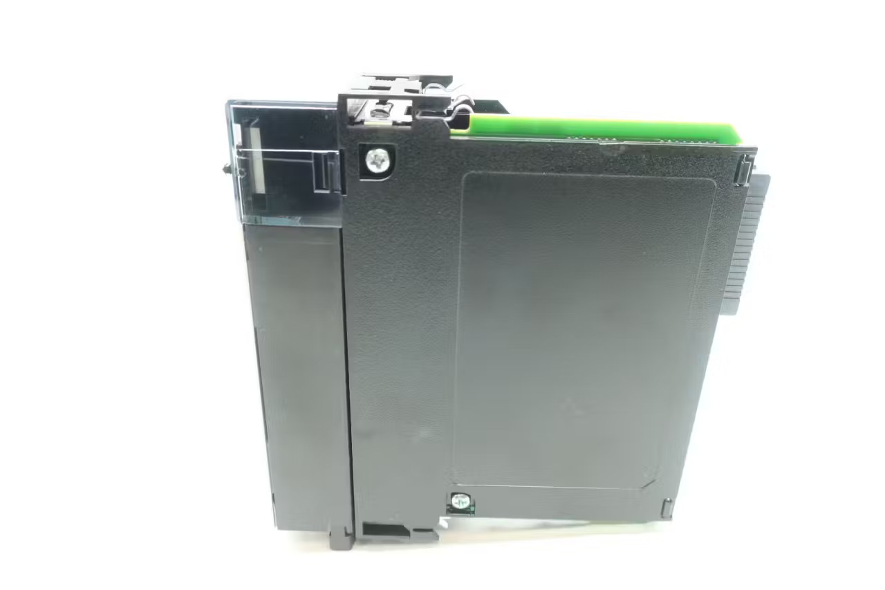 Allen Bradley 1756-IB32 Controllogix 32pt Input Module Ser B