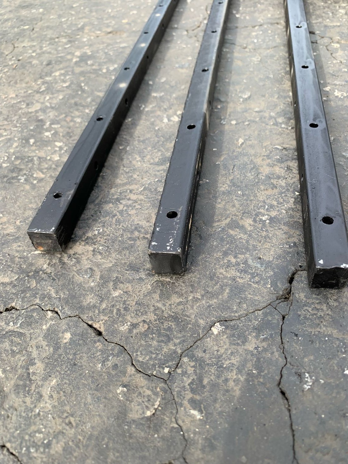 Sandbaggy 36″ Square Steel Concrete Form Stakes with Nail Holes – Rust Resistant